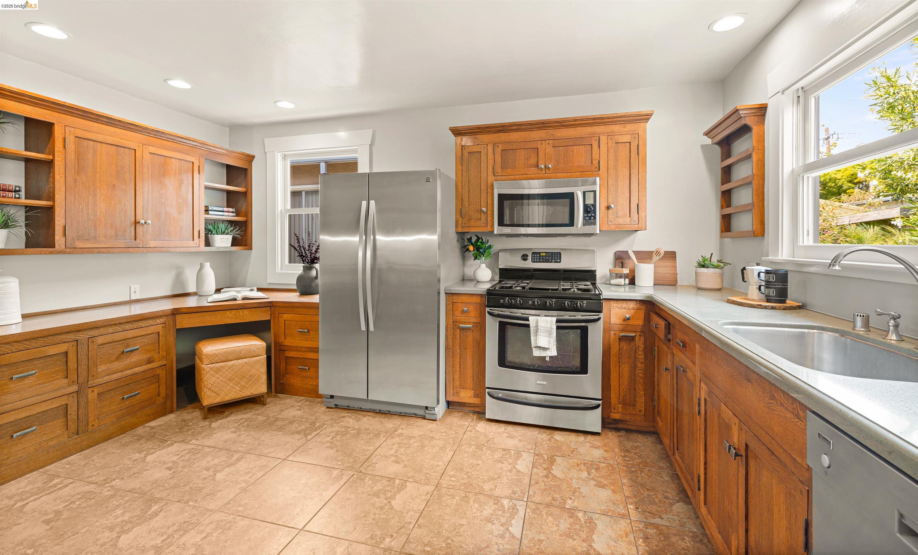 1009 Key Rte Boulevard Albany, CA 94706 - Photo 17 of 57