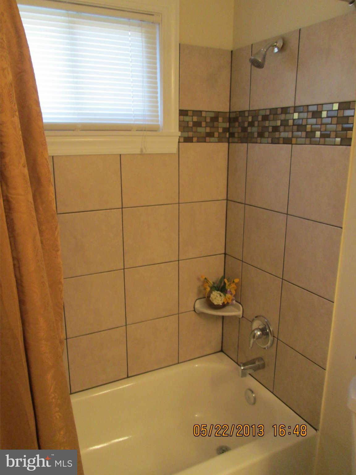 4302 Shell Street Capitol Heights, MD 20743 - Photo 12 of 20 Bath