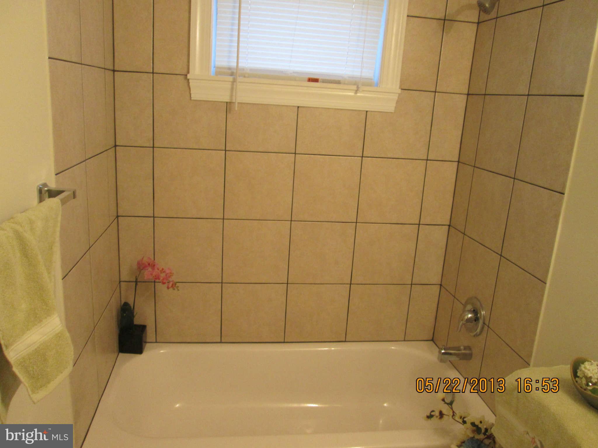 4302 Shell Street Capitol Heights, MD 20743 - Photo 17 of 20 Bath