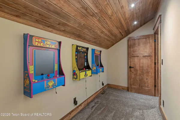 $950,000 | 3524 Glen Tree Drive, Island Park, ID 83429