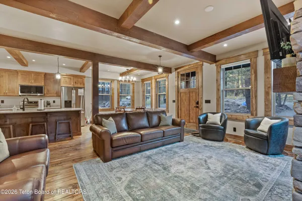 $950,000 | 3524 Glen Tree Drive, Island Park, ID 83429