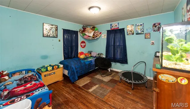 $109,900 | 1046 Gravois Road, St. Clair, MO 63077