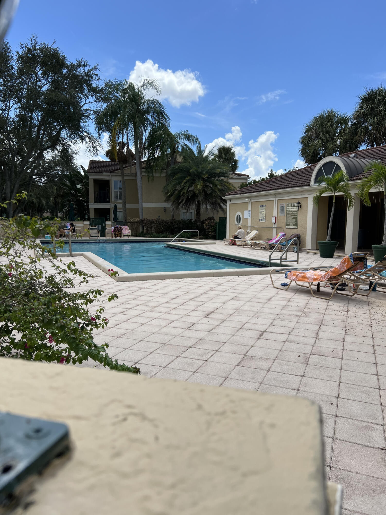 899 Riverside Drive, Unit 620 Coral Springs, FL 33071 - Photo 46 of 46 a front view of house with yard