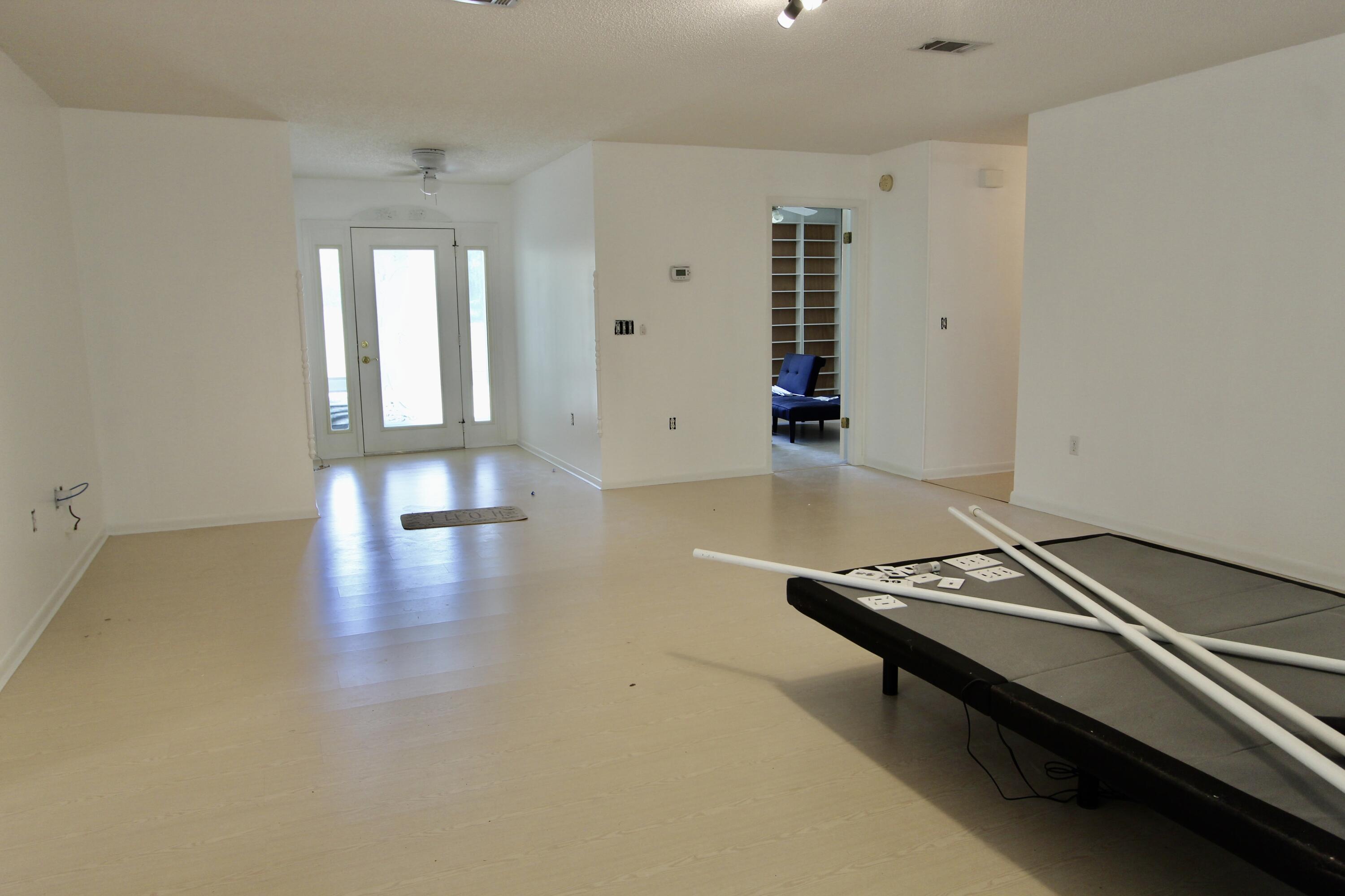 1088 Tallokas Road Crestview, FL 32536 - Photo 10 of 16