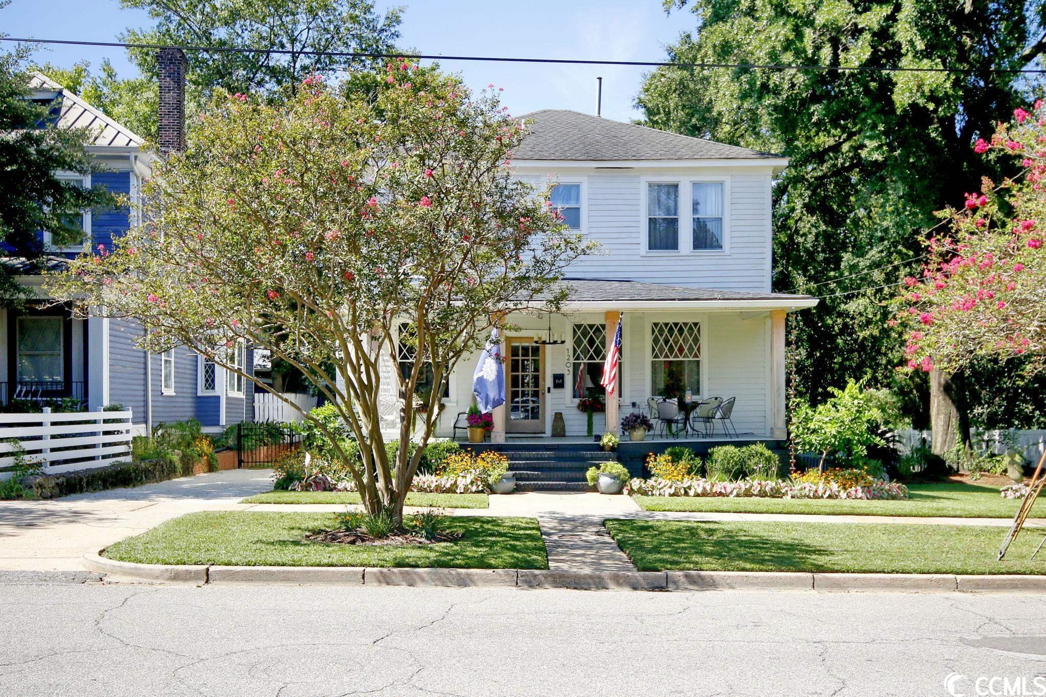 1203 Prince Street Georgetown, SC 29440 - Photo 2 of 40