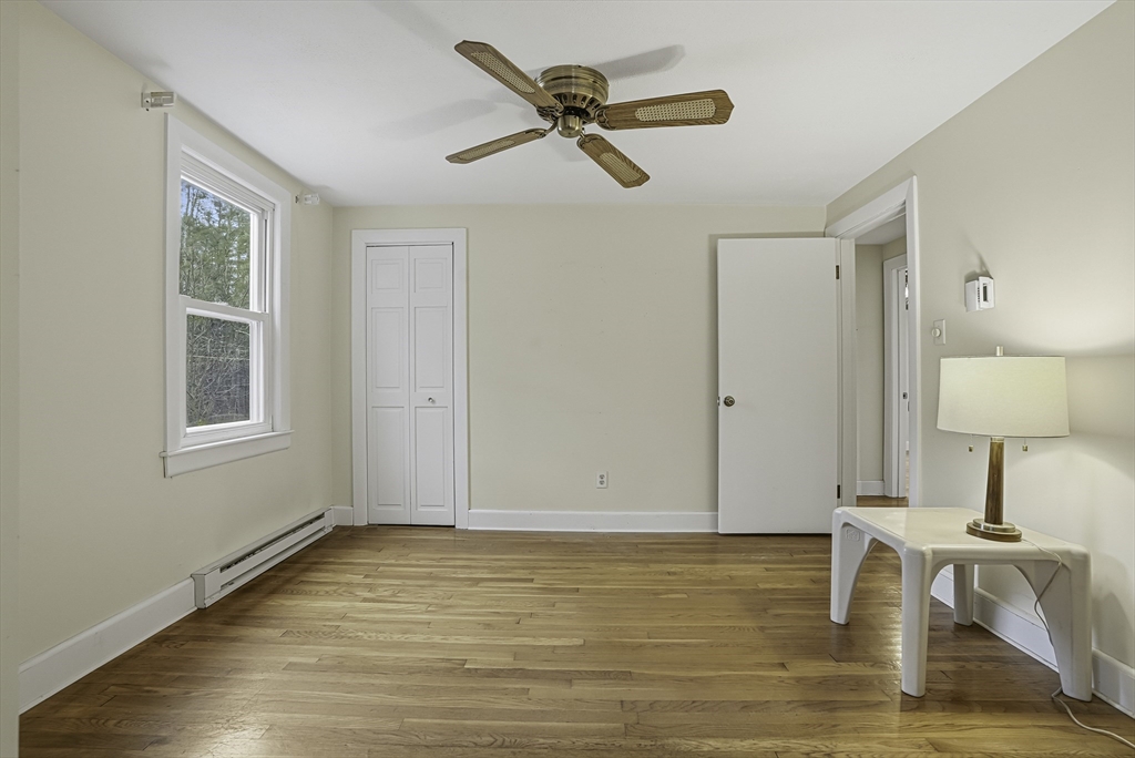 35 Brooks Street Upton, MA 01568 - Photo 8 of 22