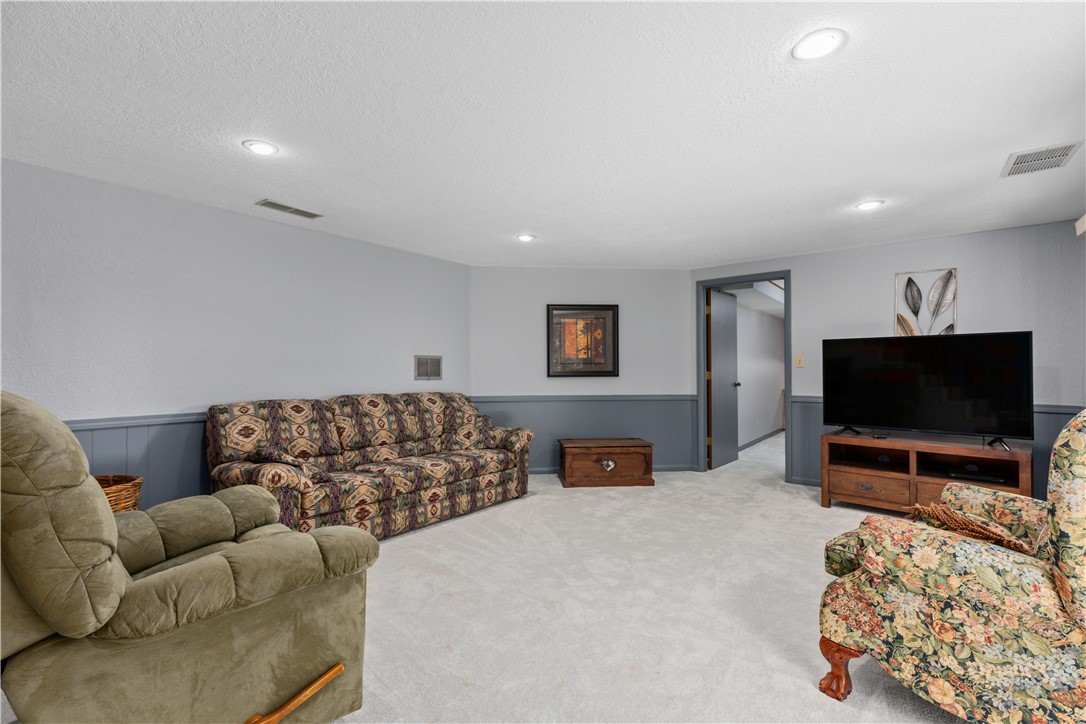 11016 North 1775th Road Effingham, IL 62401 - Photo 43 of 48 Gallery Image 43