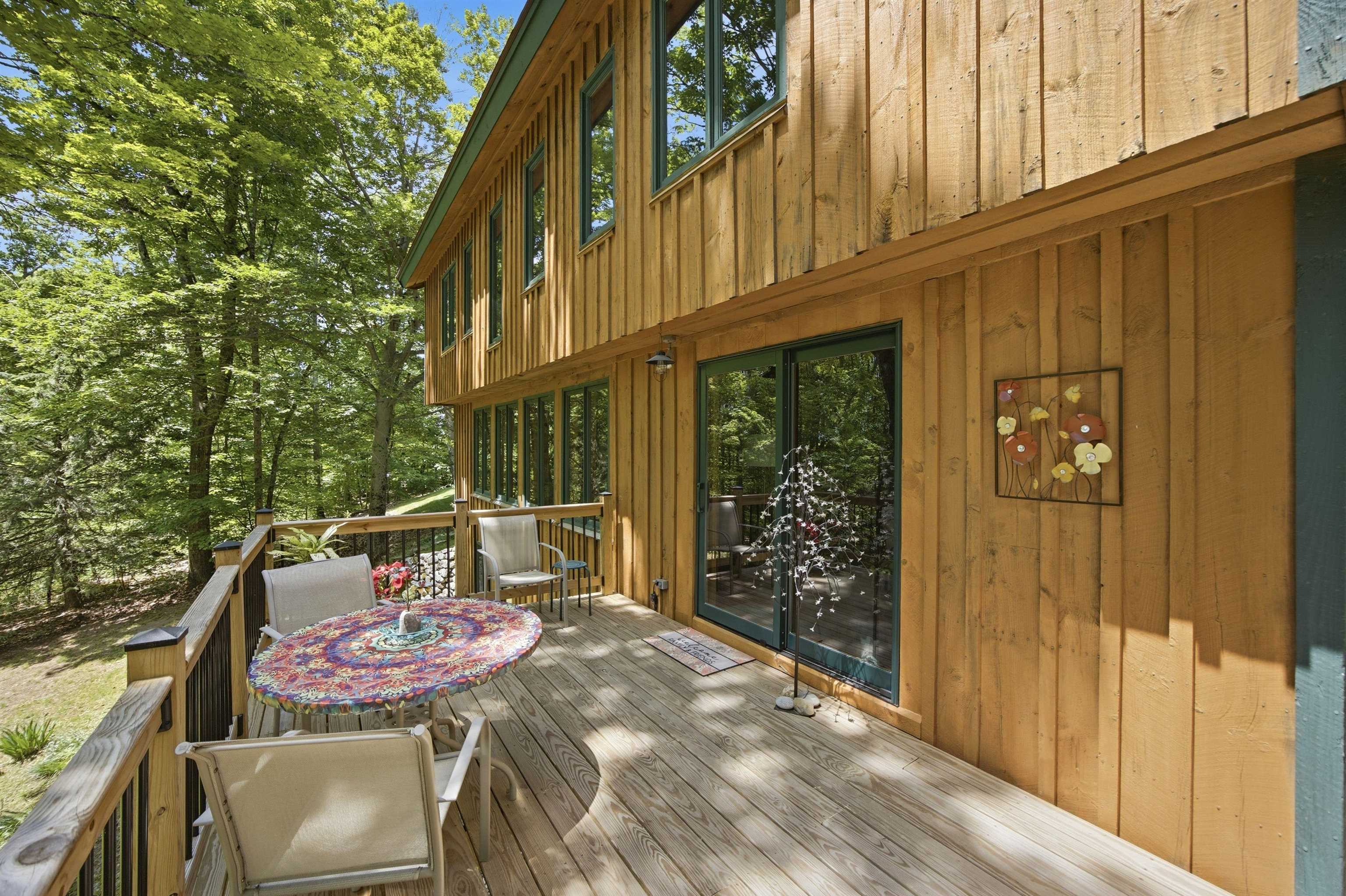 850 Concord Stage Road Weare, NH 03281 - Photo 5 of 44