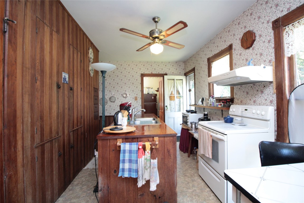 504 Mix Road Chenango Forks, NY 13746 - Photo 12 of 40 Gallery Image 12