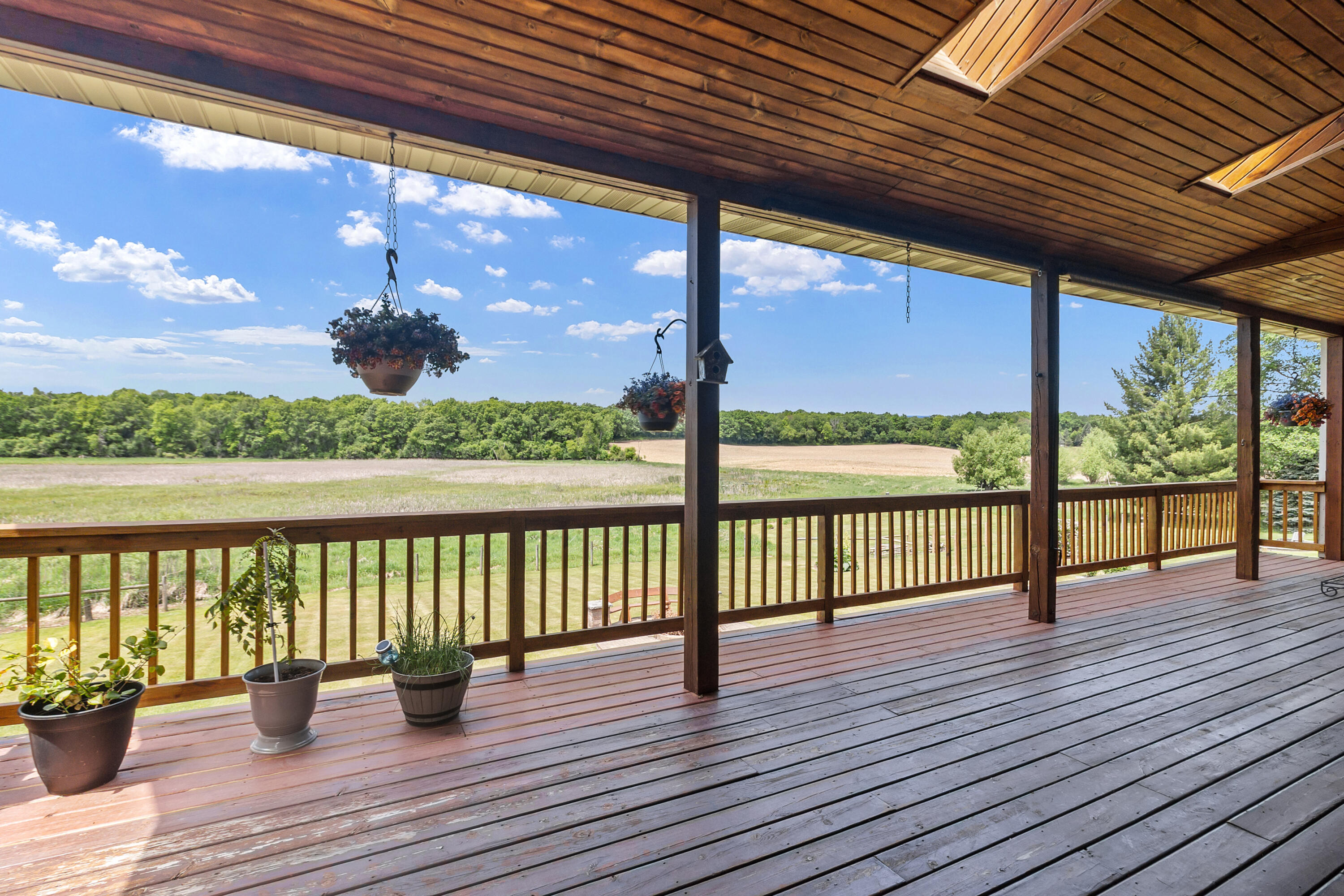 W5574 Briarwood Road La Grange, WI 53121 - Photo 34 of 45 Deck-