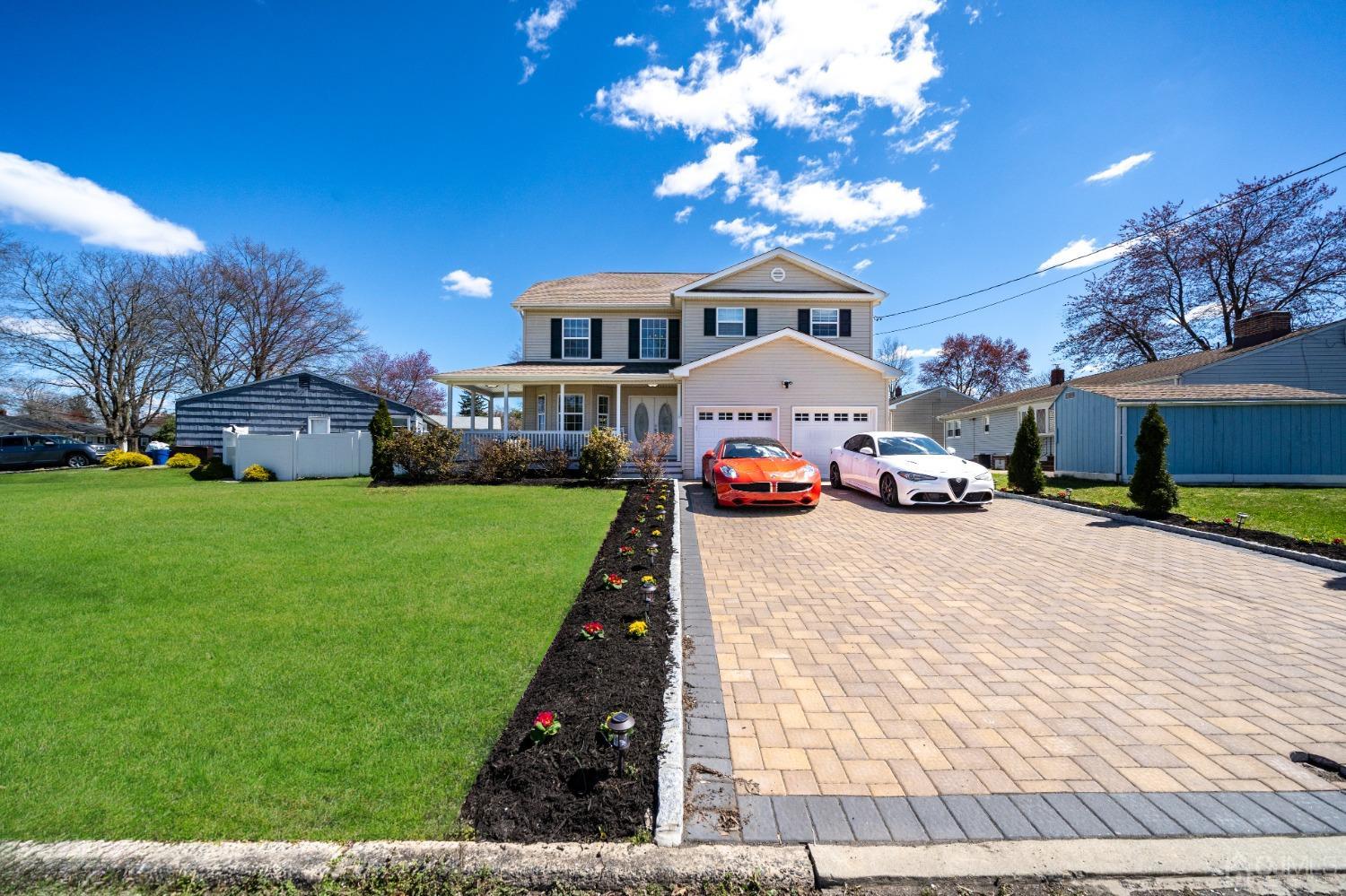 5 Glen Gary Road Middlesex, NJ 08846 - Photo 33 of 37 a front view of house with yard