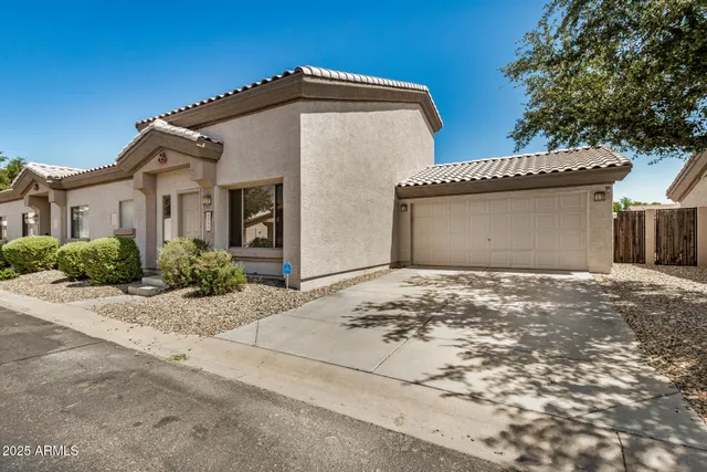 $339,900 | 8003 West Zoe Ella Way, Peoria, AZ 85382