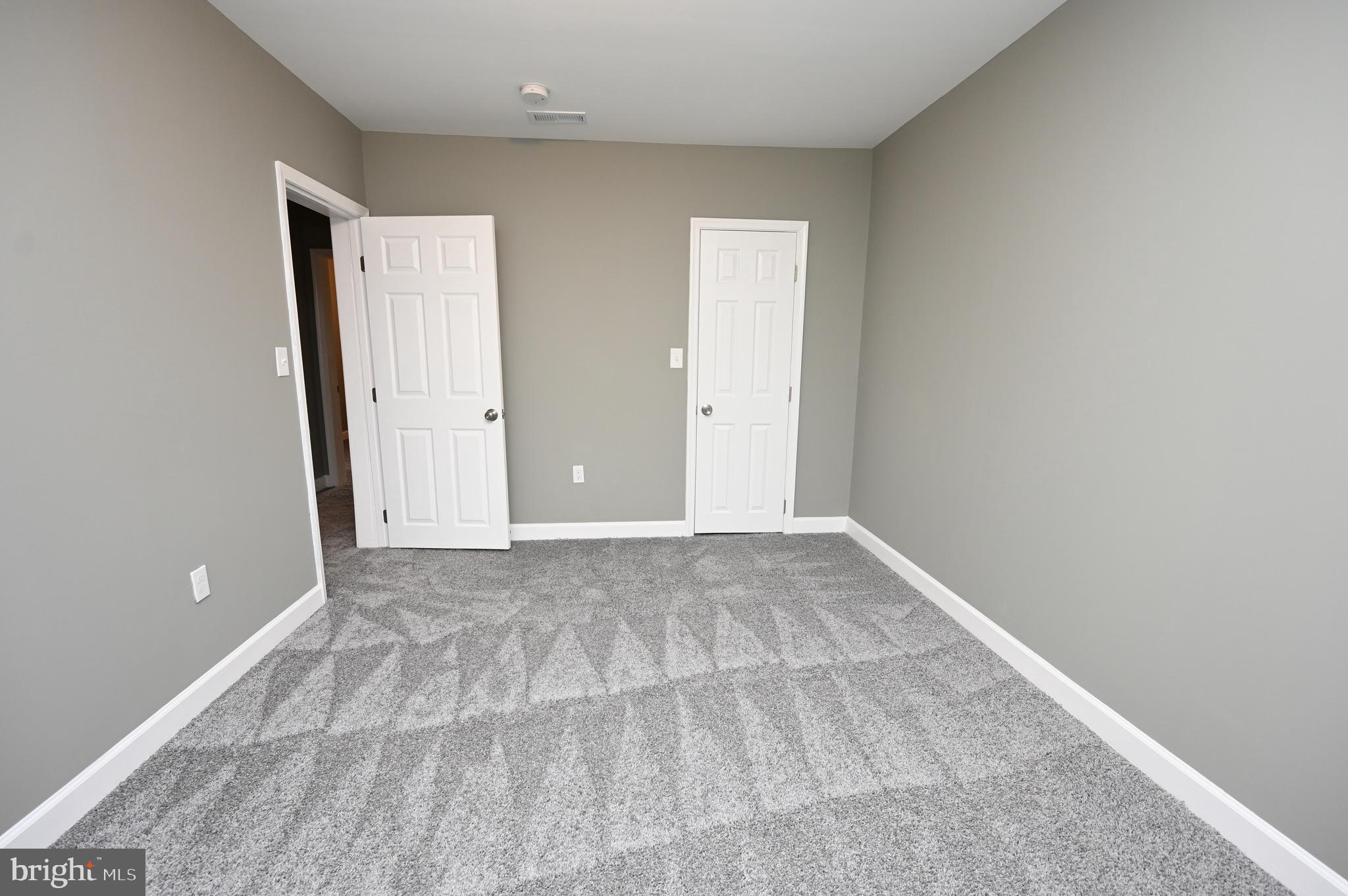 1018 Wicklow Road Baltimore, MD 21229 - Photo 25 of 38