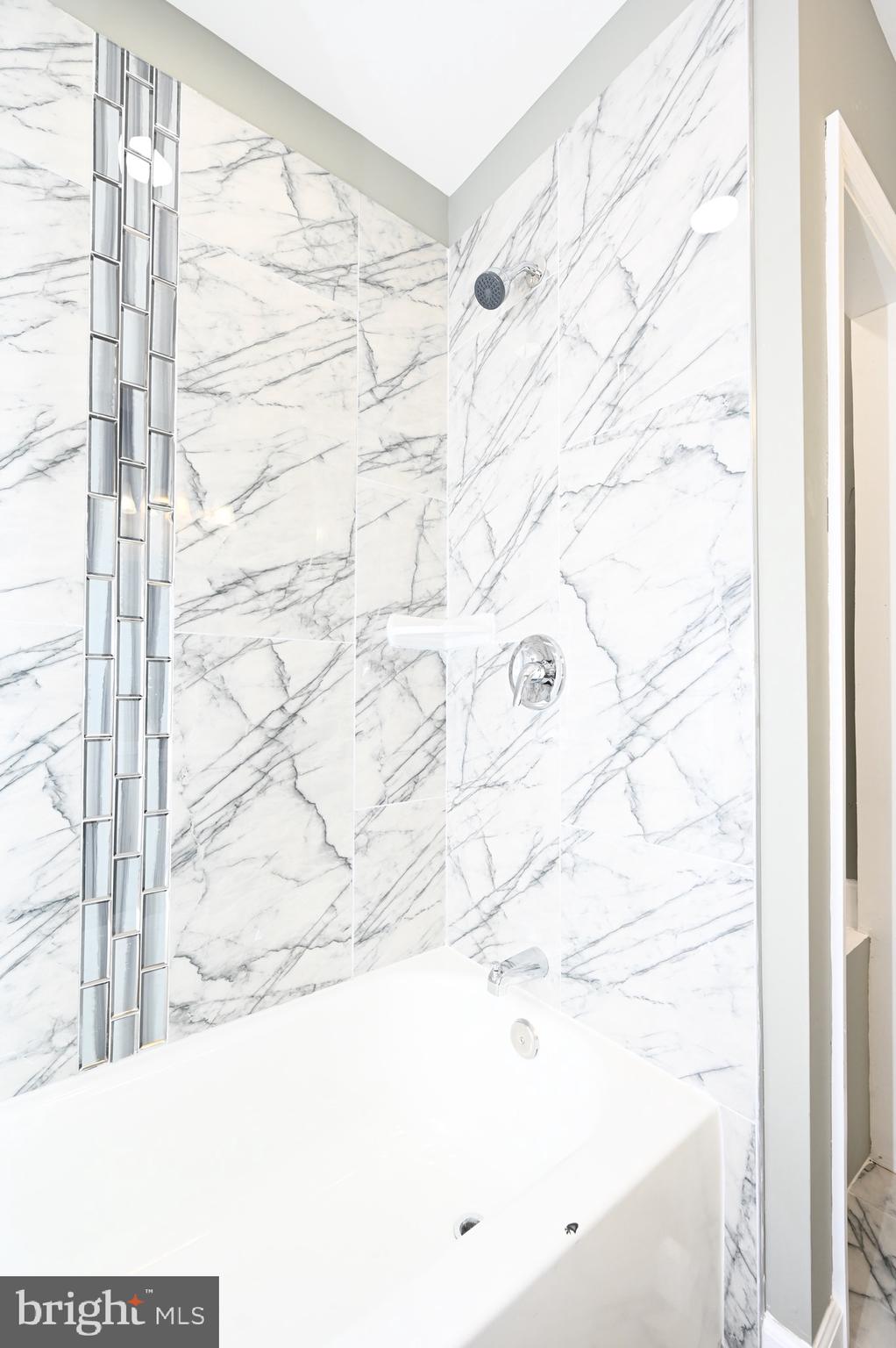 1018 Wicklow Road Baltimore, MD 21229 - Photo 28 of 38