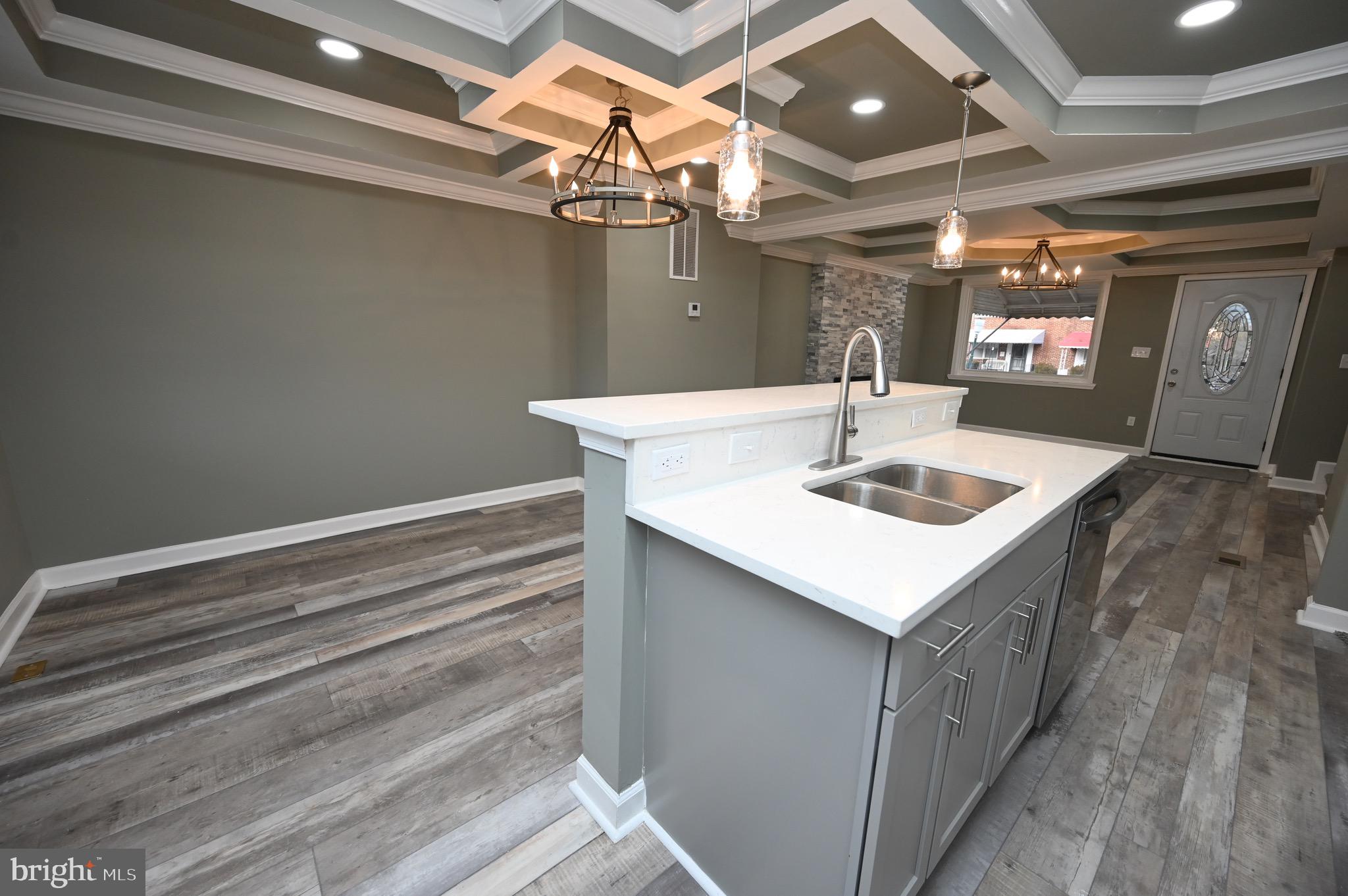 1018 Wicklow Road Baltimore, MD 21229 - Photo 33 of 38