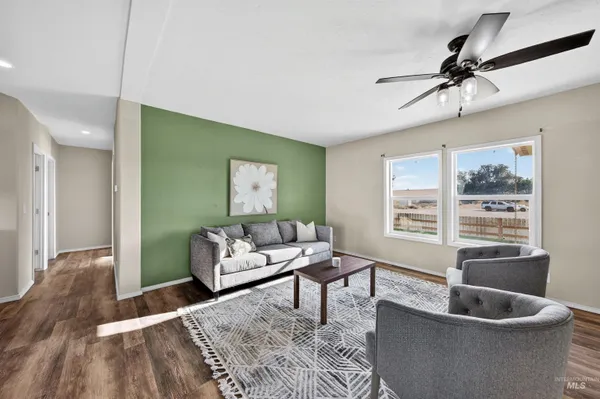 $644,900 | 1203 Locker Avenue, Parma, ID 83660