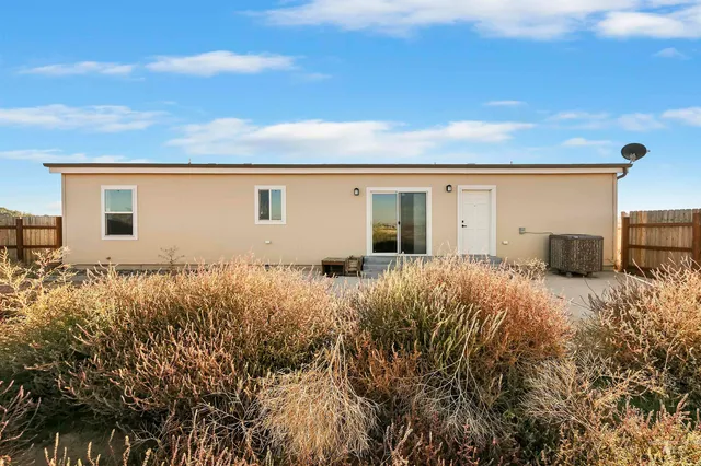 $649,900 | 1203 Locker Avenue, Parma, ID 83660