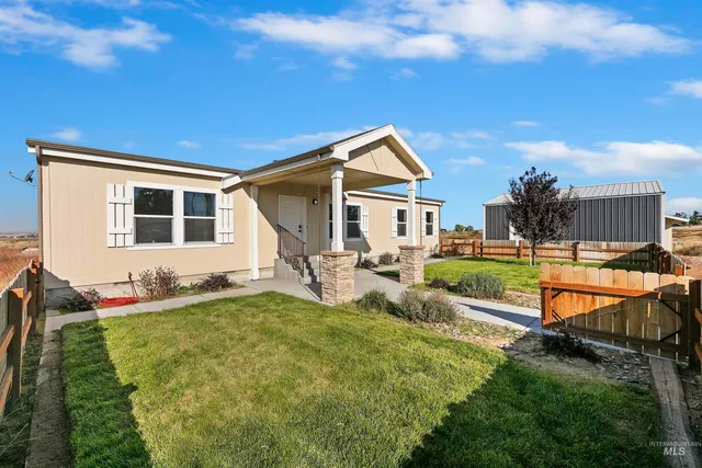 $649,900 | 1203 Locker Avenue, Parma, ID 83660