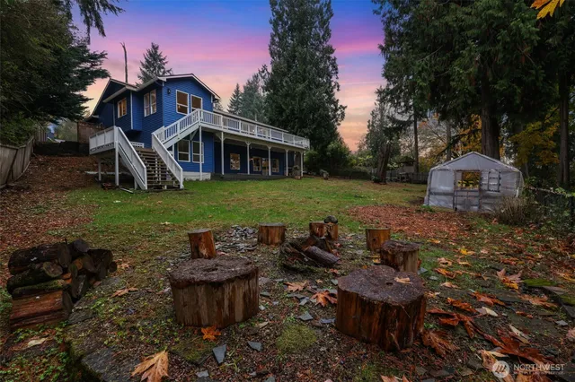 a sitting area with golf course