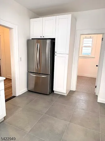 $2,700 | 359 South 20th Street, Newark, NJ 07103