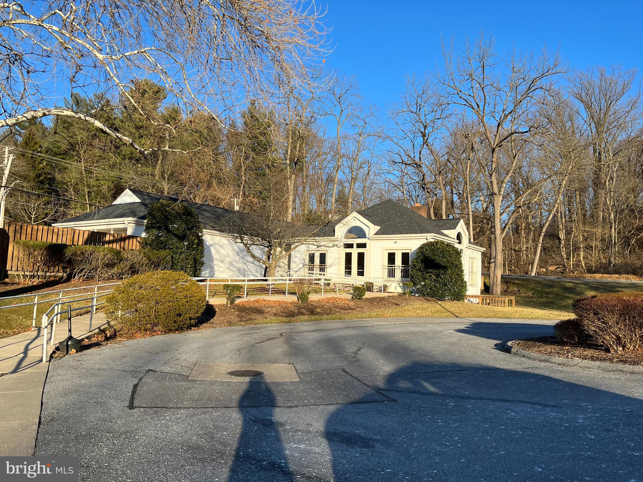 Clubhouse & Pool