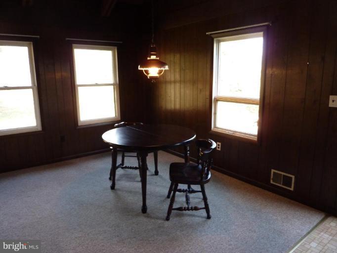 5320 Stone Road Frederick, MD 21703 - Photo 6 of 16 Dining Area