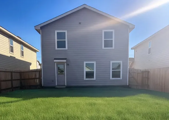 $239,990 | 216 Stoney Ridge, Hudson, TX 75904