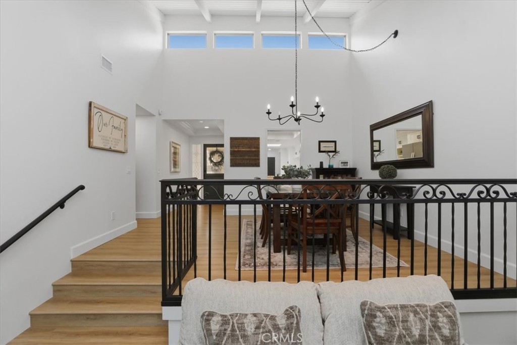 702 Vía Zapata Riverside, CA 92507 - Photo 21 of 65