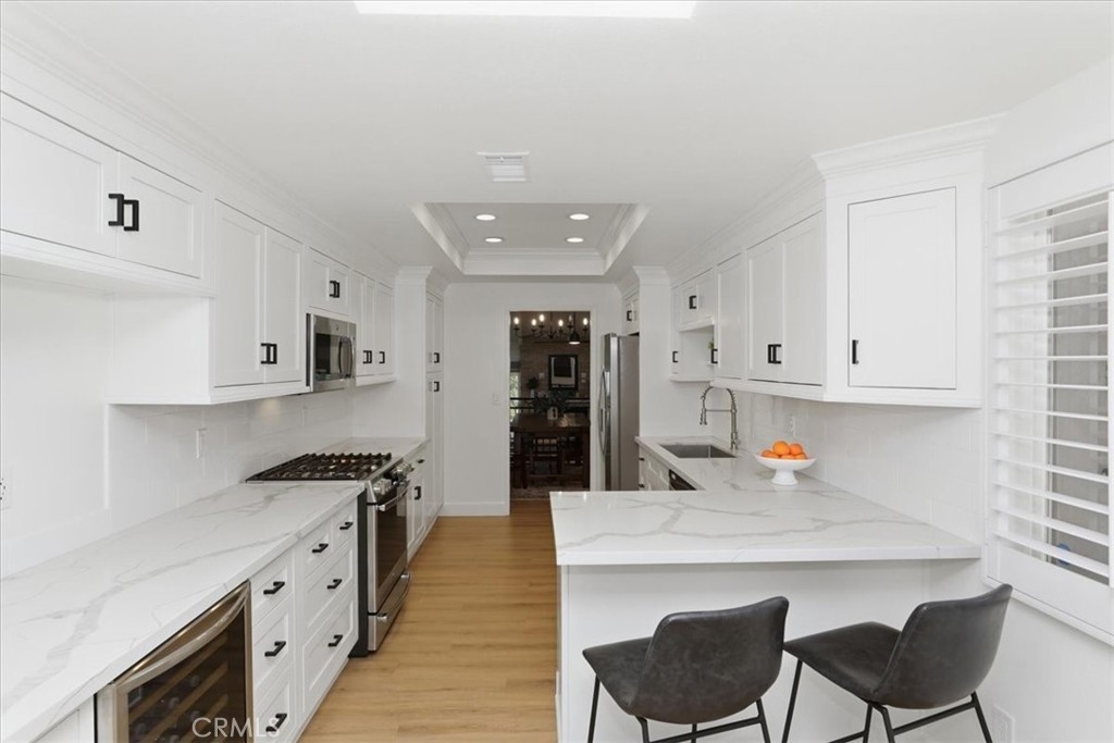 702 Vía Zapata Riverside, CA 92507 - Photo 23 of 65