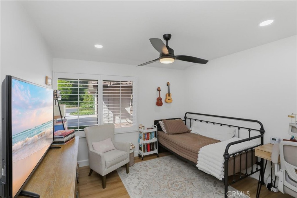 702 Vía Zapata Riverside, CA 92507 - Photo 36 of 65