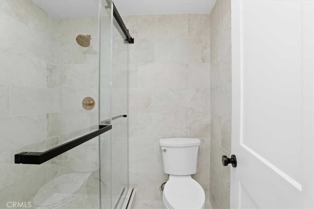 702 Vía Zapata Riverside, CA 92507 - Photo 42 of 65