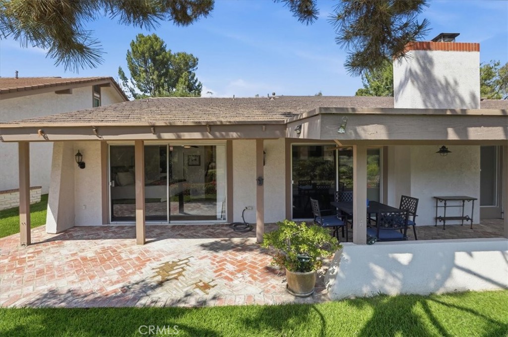 702 Vía Zapata Riverside, CA 92507 - Photo 44 of 65