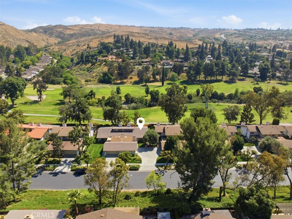 702 Vía Zapata Riverside, CA 92507 - Photo 8 of 65