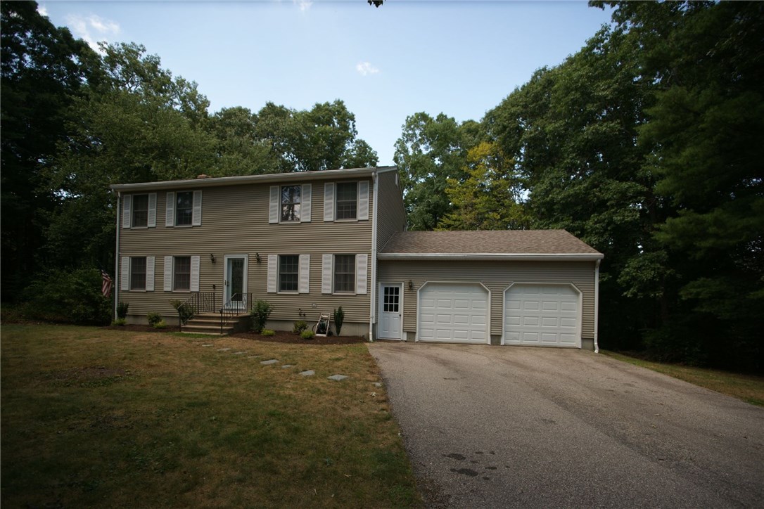 591 Fish Hill Road Coventry, RI 02816 - Photo 3 of 26