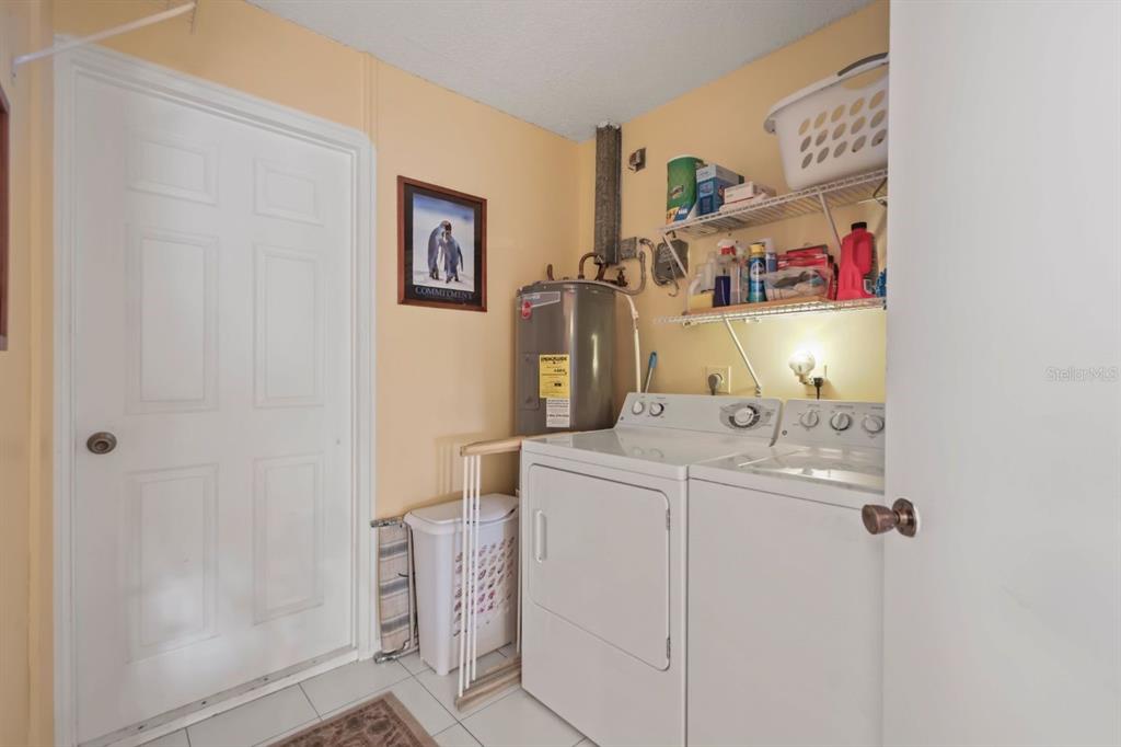 10618 180th Place South Boca Raton, FL 33498 - Photo 29 of 45 a view of bathroom