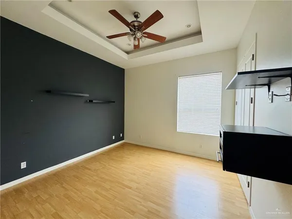 a view of an outdoor space