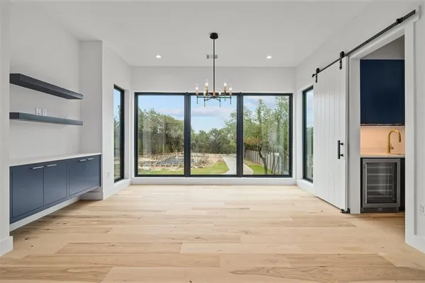 $10,000 | 200 Lake Hills Drive North, Austin, TX 78733