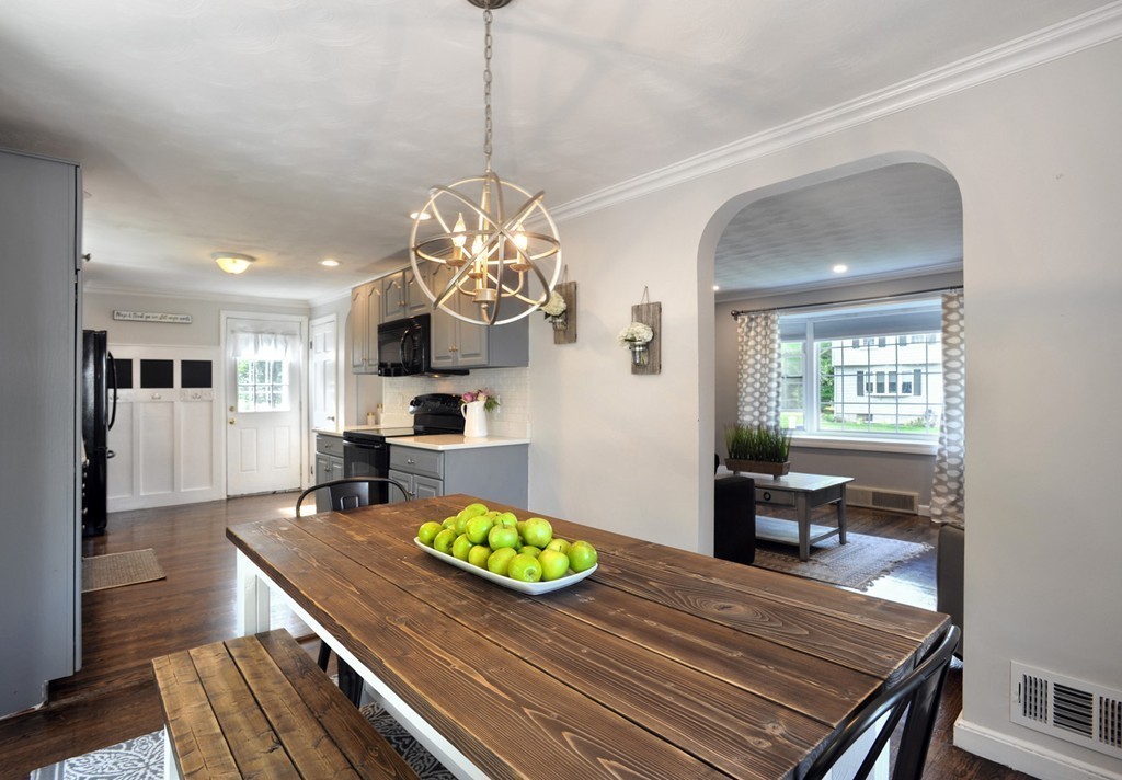 78 Brantwood Road Norwell, MA 02061 - Photo 3 of 19 Gallery Image 3