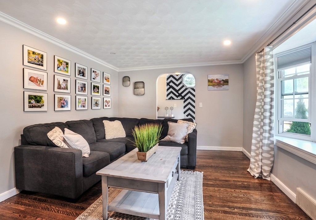 78 Brantwood Road Norwell, MA 02061 - Photo 7 of 19 Gallery Image 7