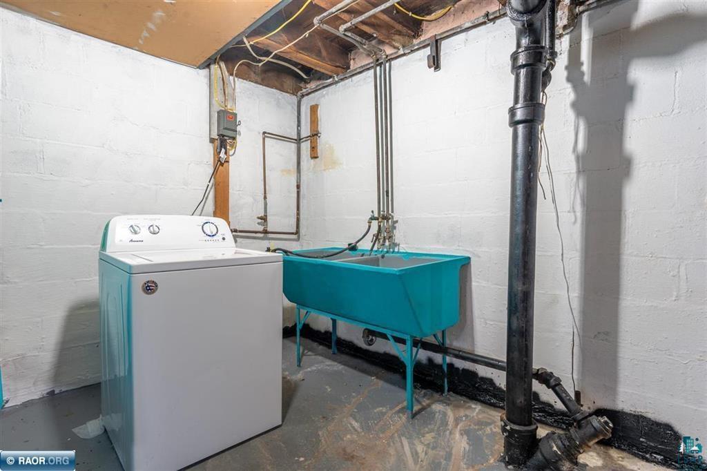 522 12th Street North Virginia, MN 55792 - Photo 28 of 32