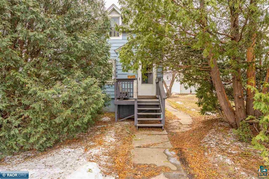 522 12th Street North Virginia, MN 55792 - Photo 4 of 32