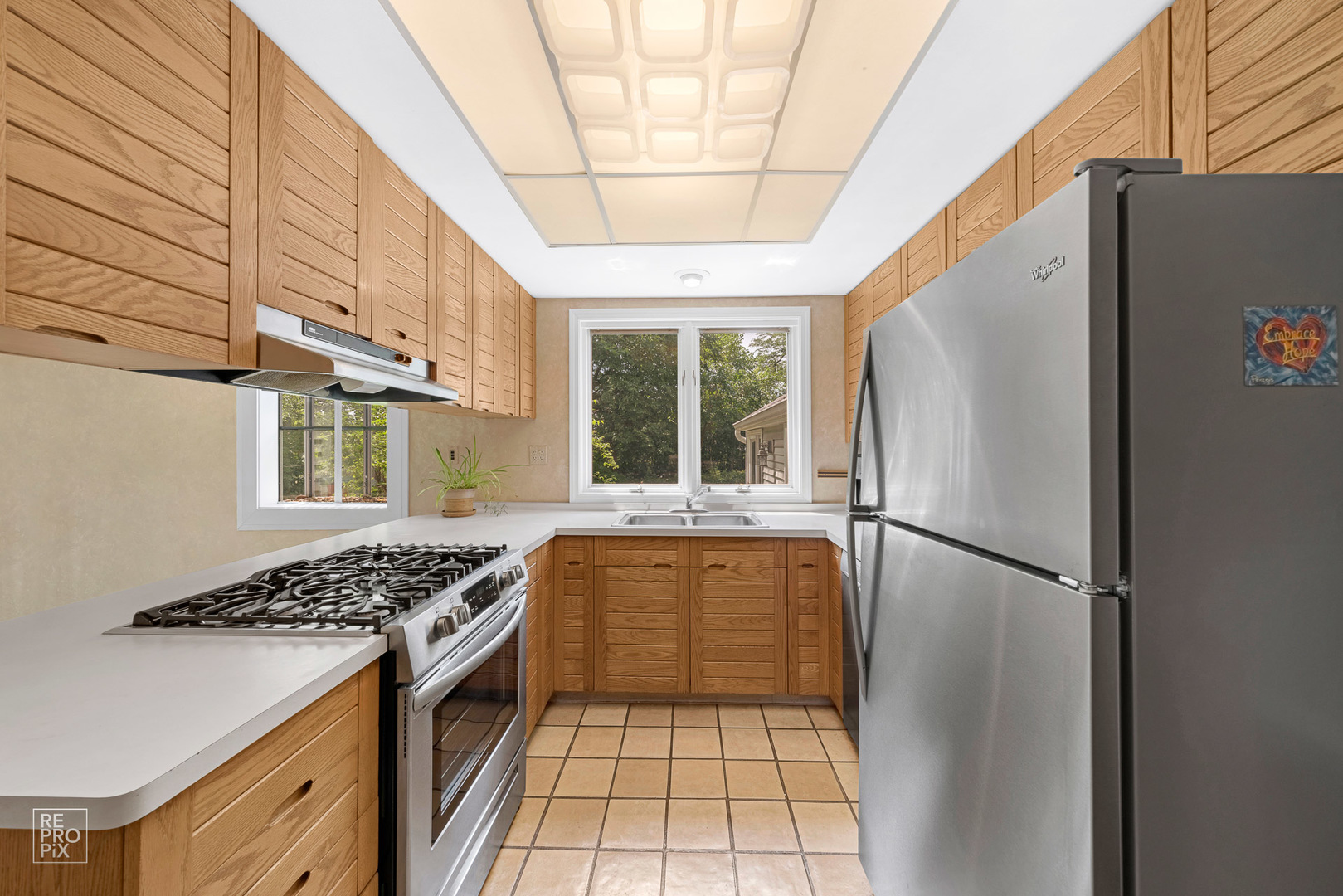 8629 West Sunset Road Niles, IL 60714 - Photo 7 of 24