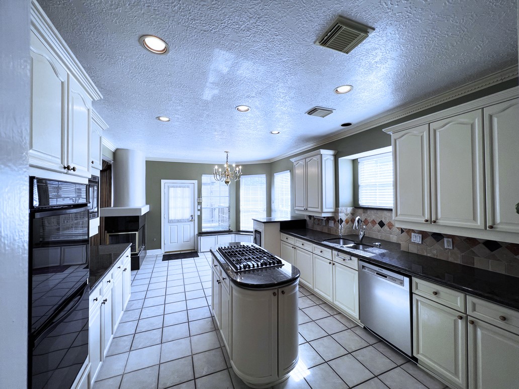 5315 Ridgewood Reef Houston, TX 77041 - Photo 15 of 33