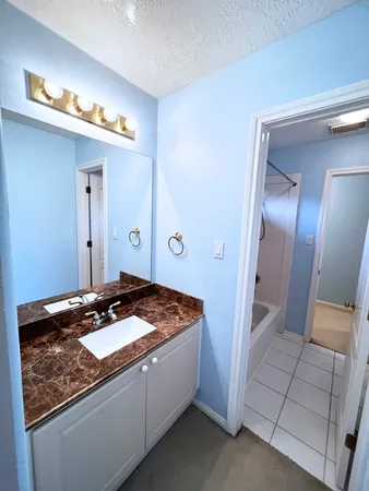 $3,700 | 5315 Ridgewood Reef, Houston, TX 77041