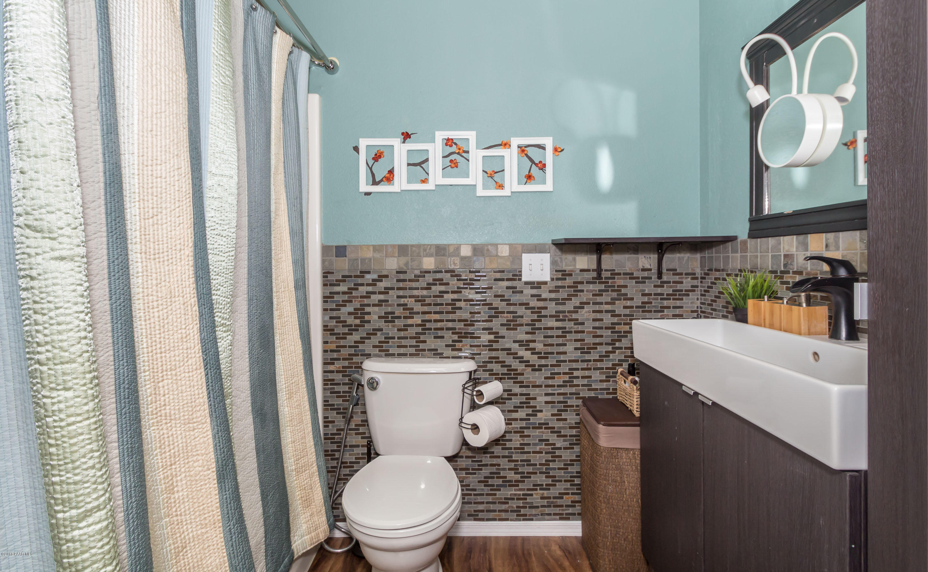 367 Rim Rock Circle, Unit 2 Prescott, AZ 86303 - Photo 13 of 17 012_Master Bathroom