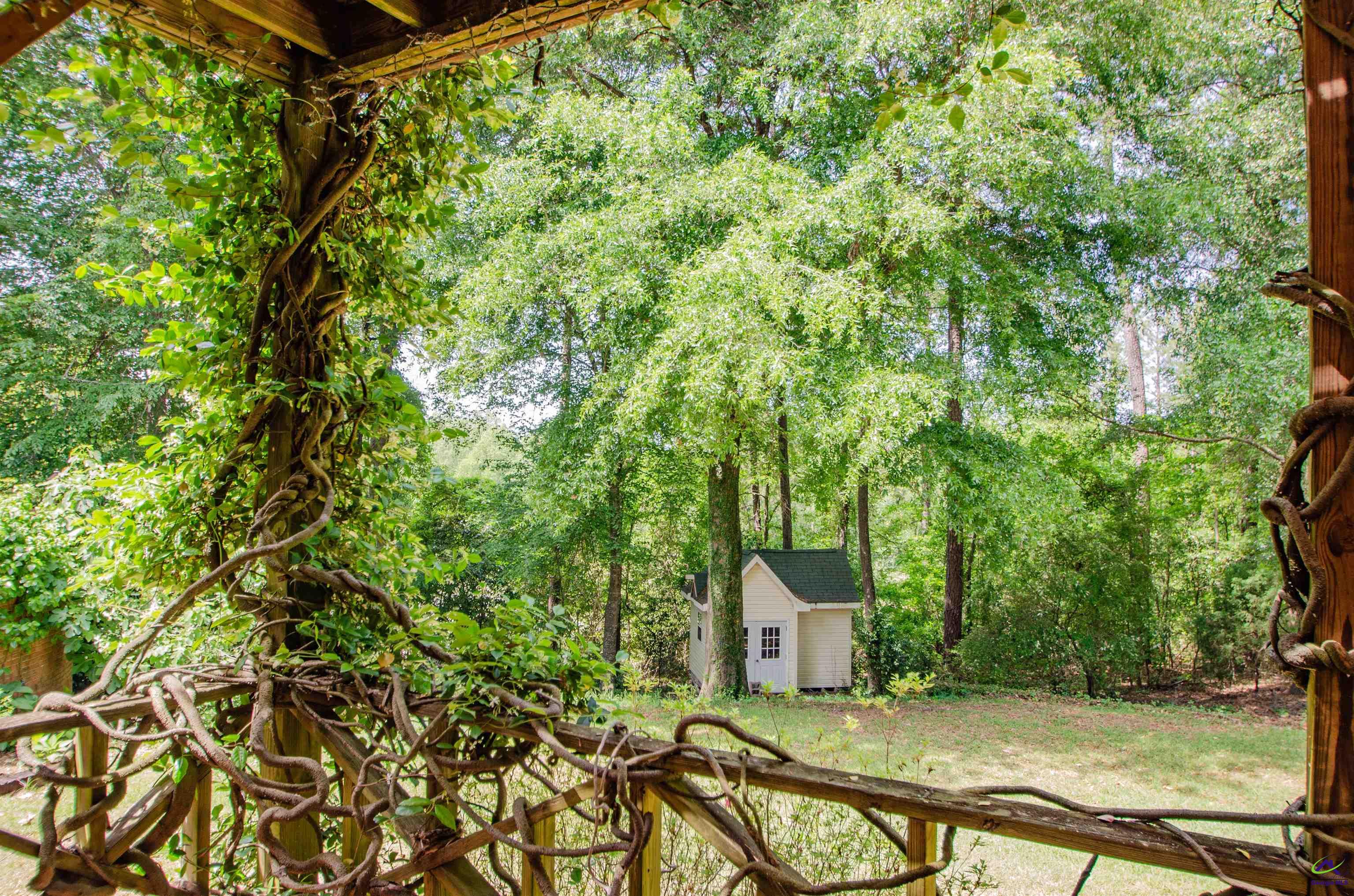 110 Holly Drive Warner Robins, GA 31088 - Photo 9 of 80
