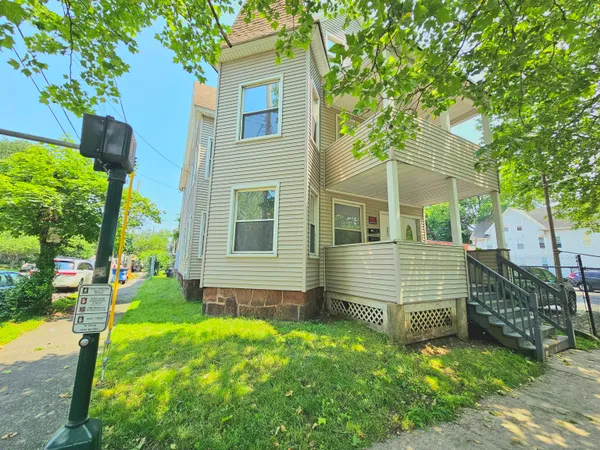 $1,750 | 483 Ferry Street, Unit 3, New Haven, CT 06513