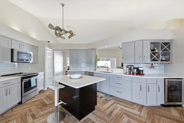 $475,000 | 224 Bryan Oak Avenue, Brandon, FL 33511
