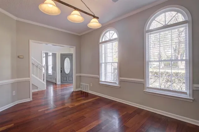 $2,745 | 5707 Chester Street, Arlington, TN 38002