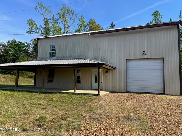 $274,000 | 3096 Pope Water Valley Road, Pope, MS 38658